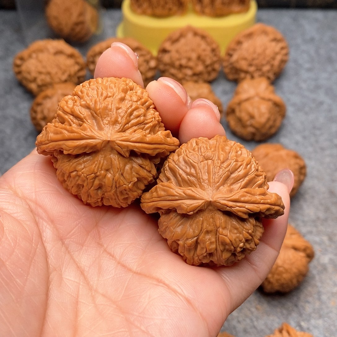 文玩核桃把件精品白狮子43全品