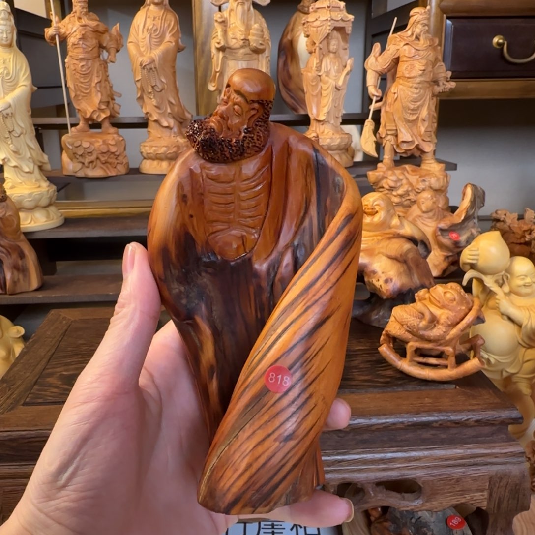 崖柏小木匠艺雕一物一拍