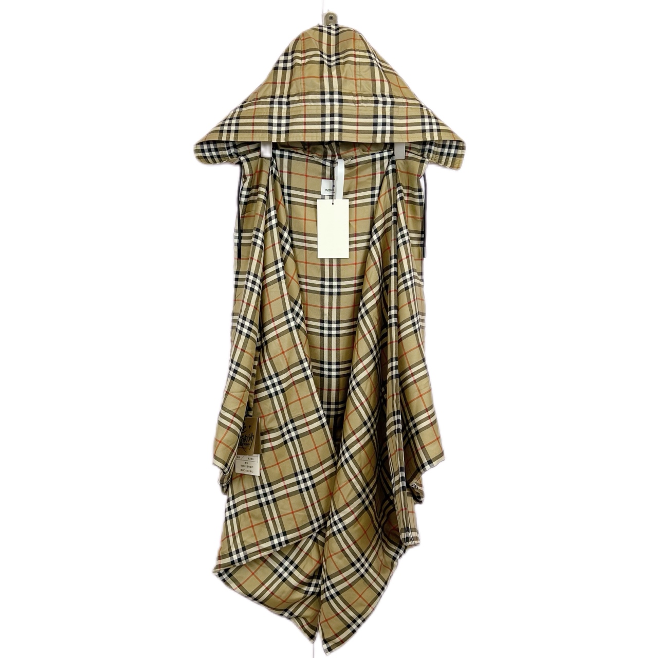 95新 BURBERRY/博柏利 010366 格纹连帽斗篷披肩 均码