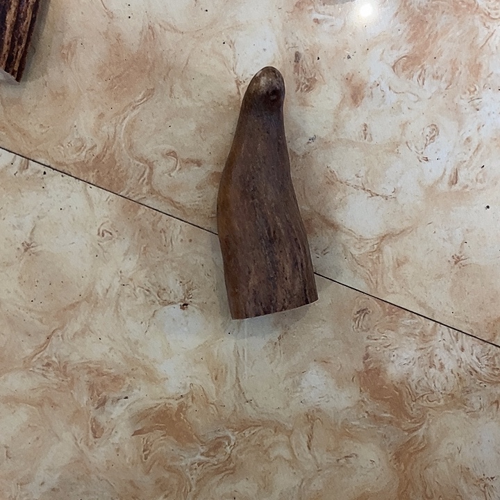 陈***元大叶紫檀（黑酸枝木类）