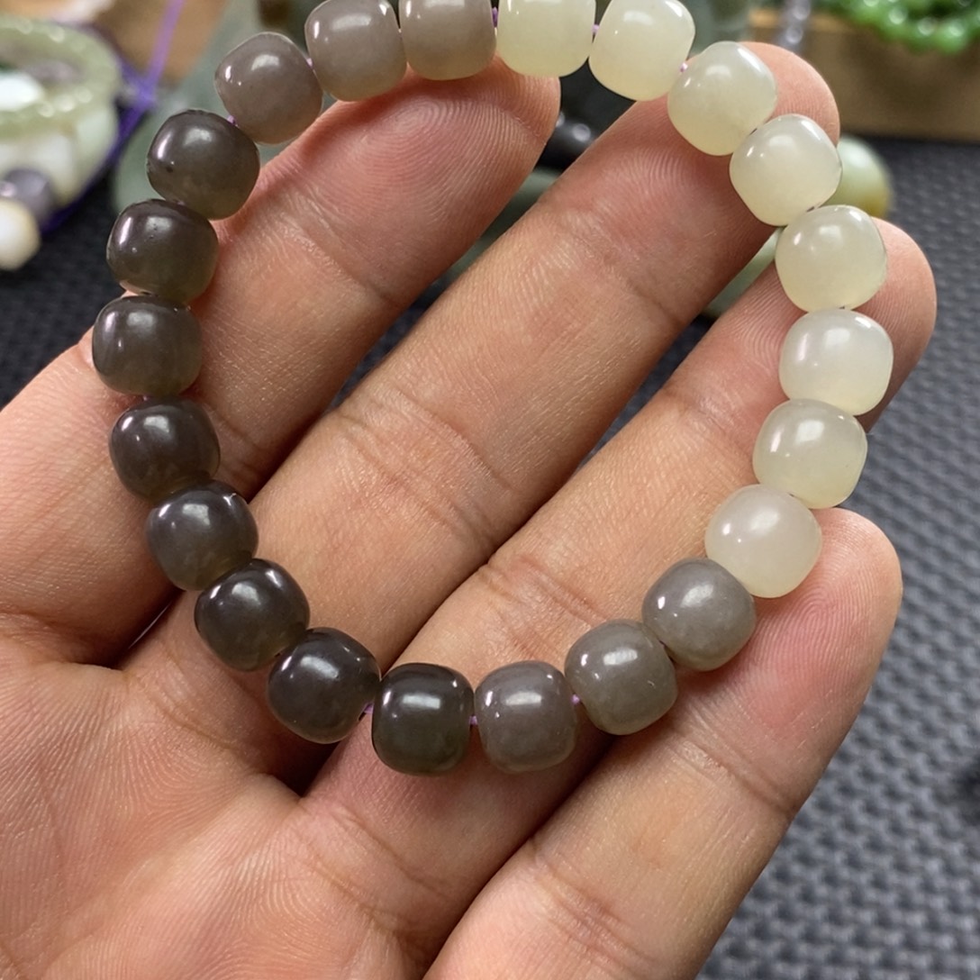 未镶嵌手链和田玉