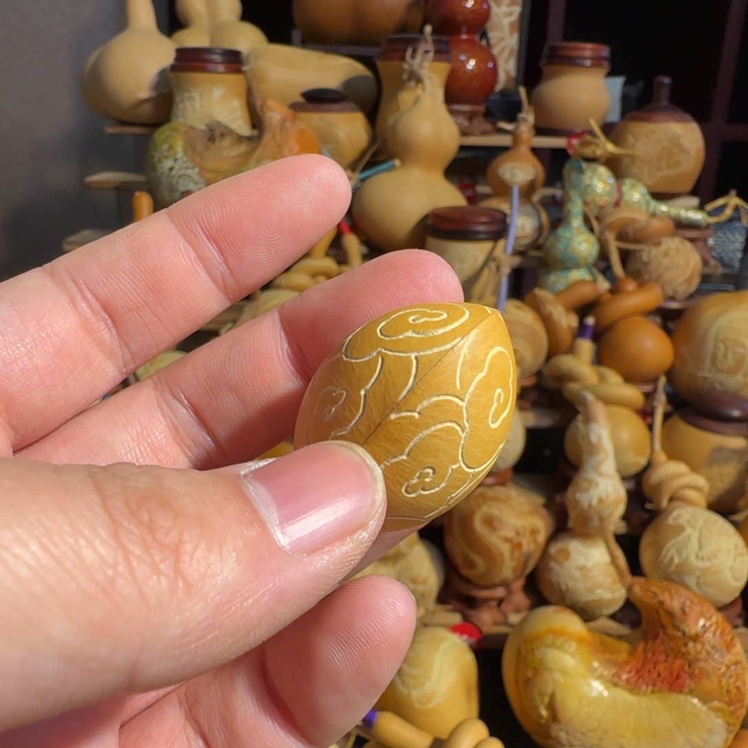 有机玻璃贝壳祥云