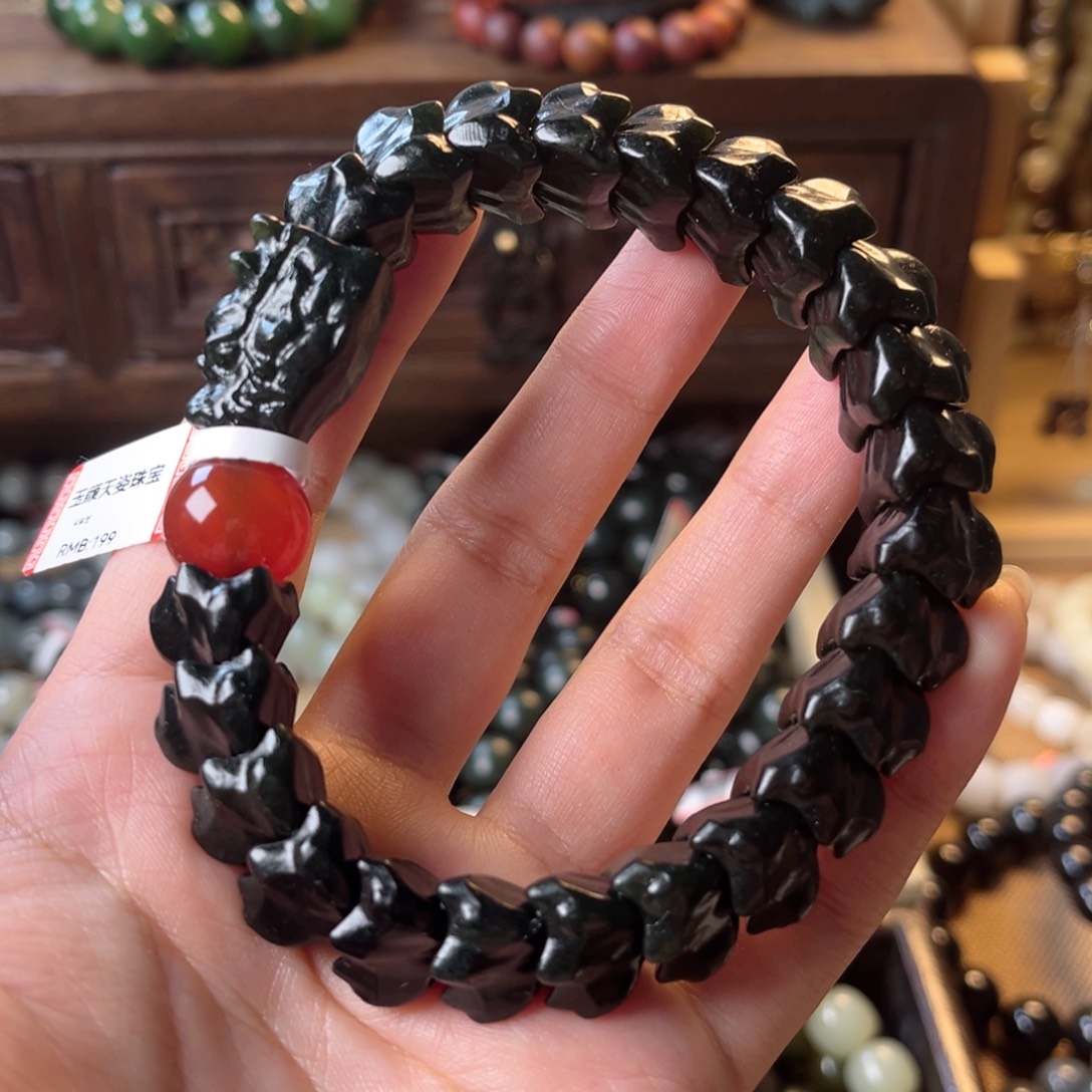 和田玉未镶嵌手链