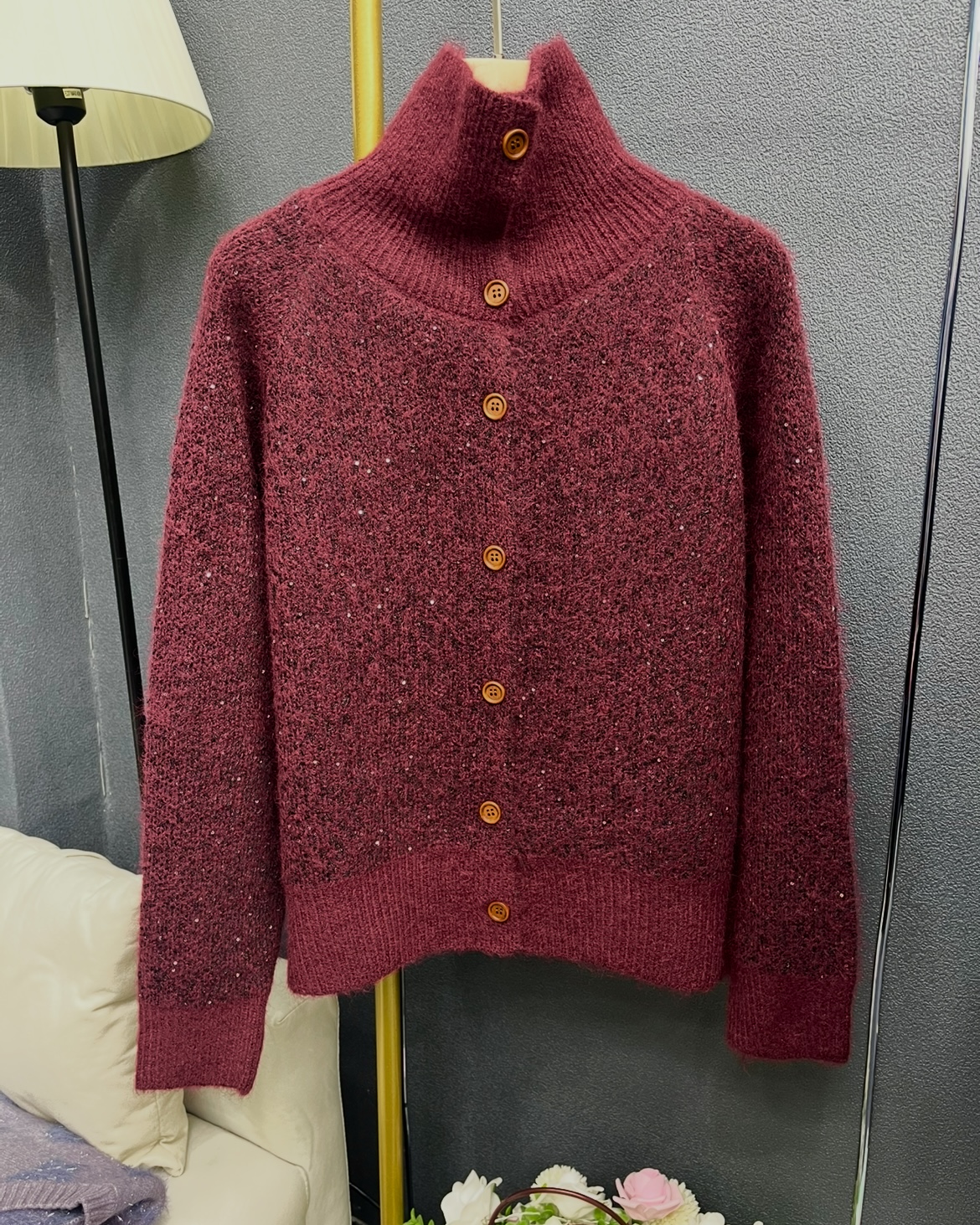 2102 新年战衣闪闪亮片翻领木质钮扣厚款开衫宽松圆领网红时尚