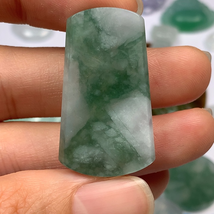 定制翡翠翡翠未镶嵌