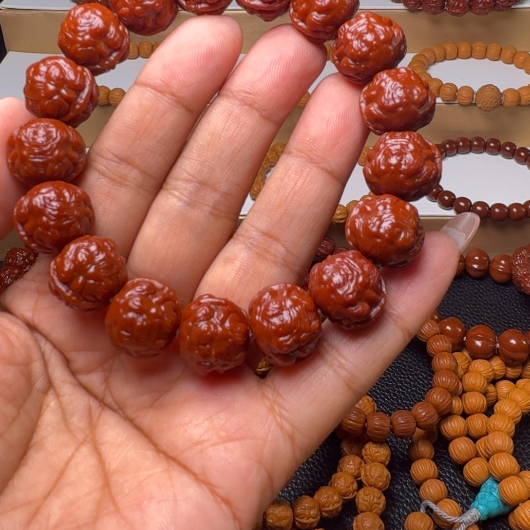 猴头核桃手串金蟾红串