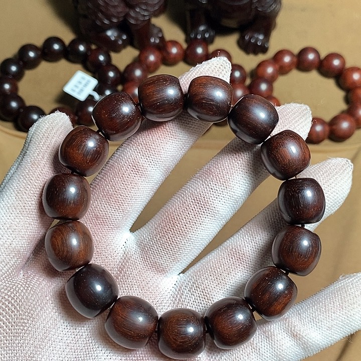 檀香紫檀（小叶紫檀）1.5桶珠