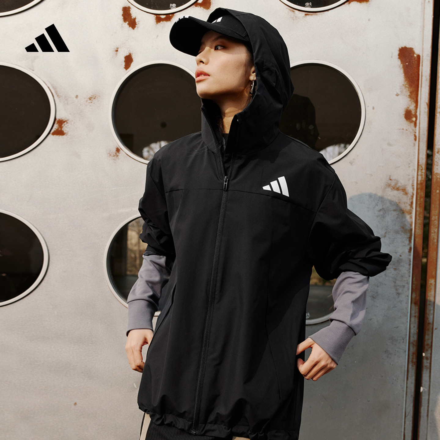 流光风 阿迪达斯 拒水防泼休闲梭织连帽夹克外套男女春夏 KA9309