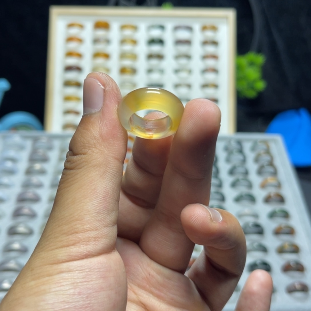 玛瑙/玉髓戒指未镶嵌谢**房
