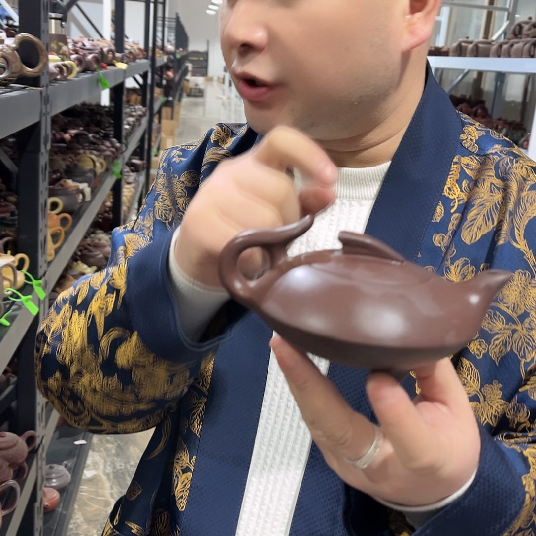 茶壶紫砂lllomalloo