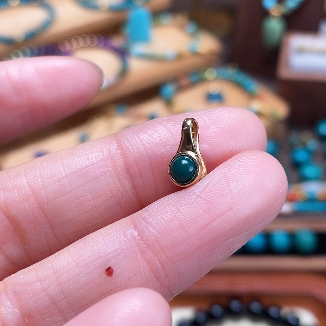 绿松石珠宝奇石未镶嵌