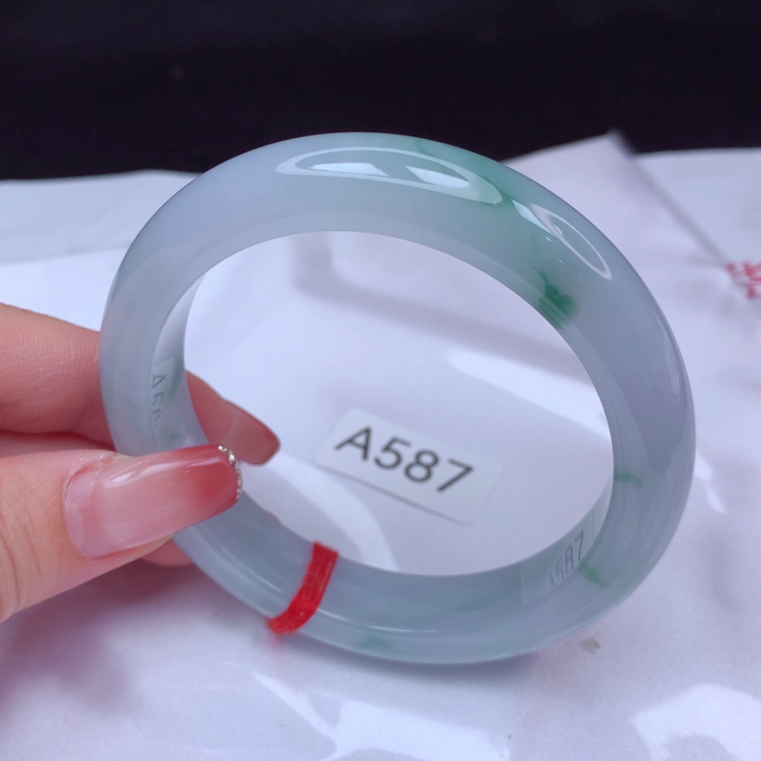 翡翠未镶嵌手镯手镯59