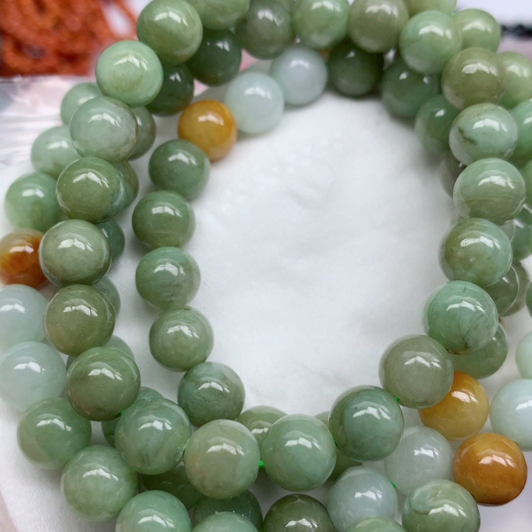 翡翠颈饰未镶嵌珠子