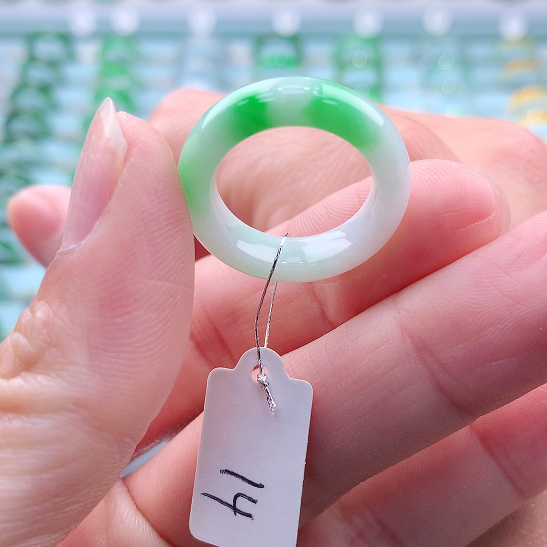 翡翠戒指未镶嵌A货缅甸翡翠