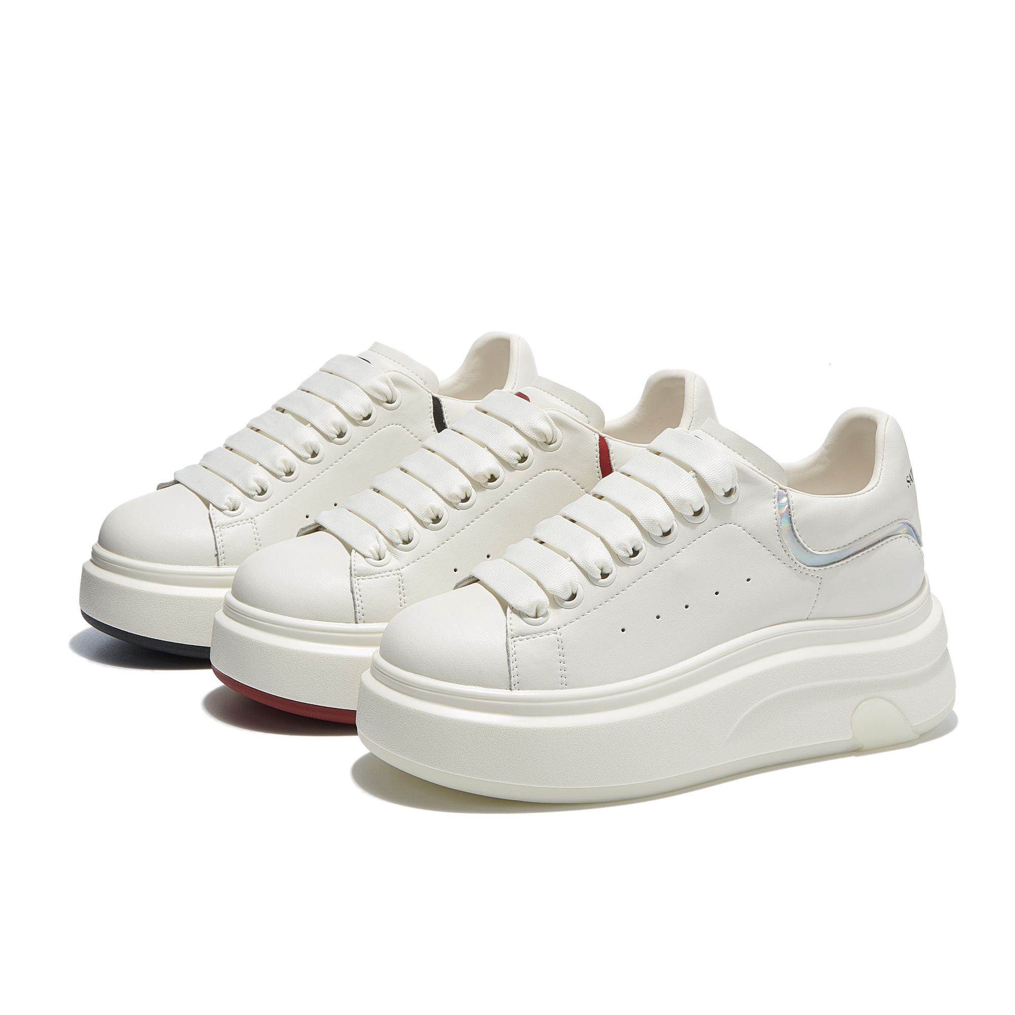 2025新款厚底 潮流百搭休闲面包板鞋小白鞋女H61