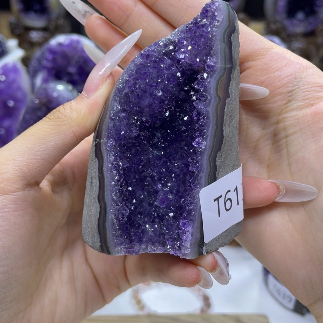 乌拉圭紫水晶摆件T613