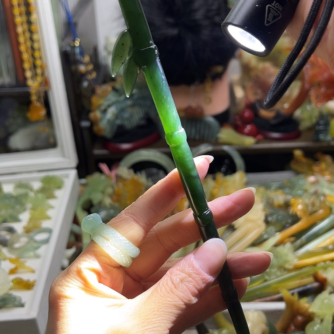 蛇纹石玉发饰合金