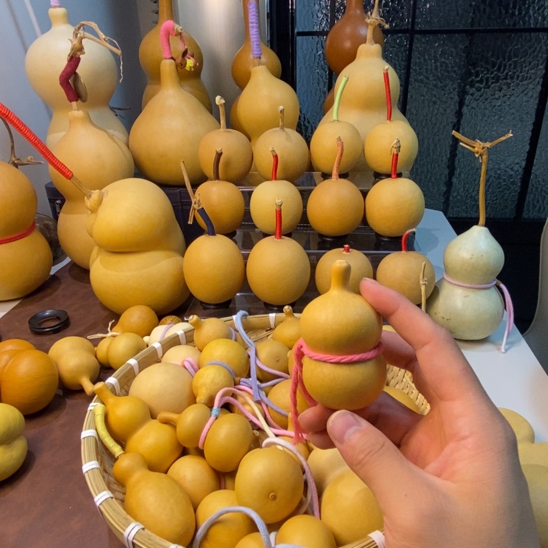 和***e文玩葫芦，不退不换