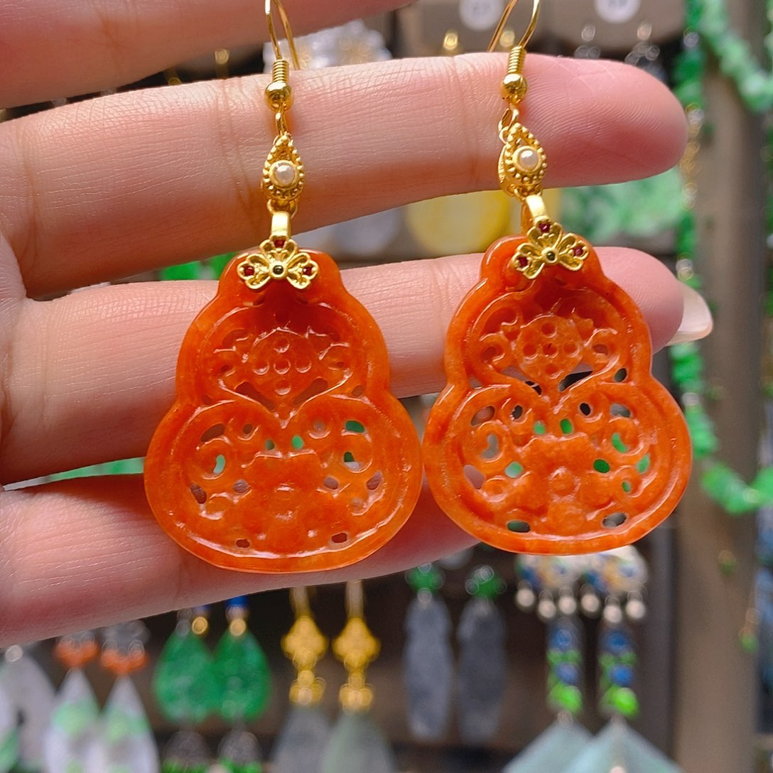 未镶嵌翡翠耳饰翡翠