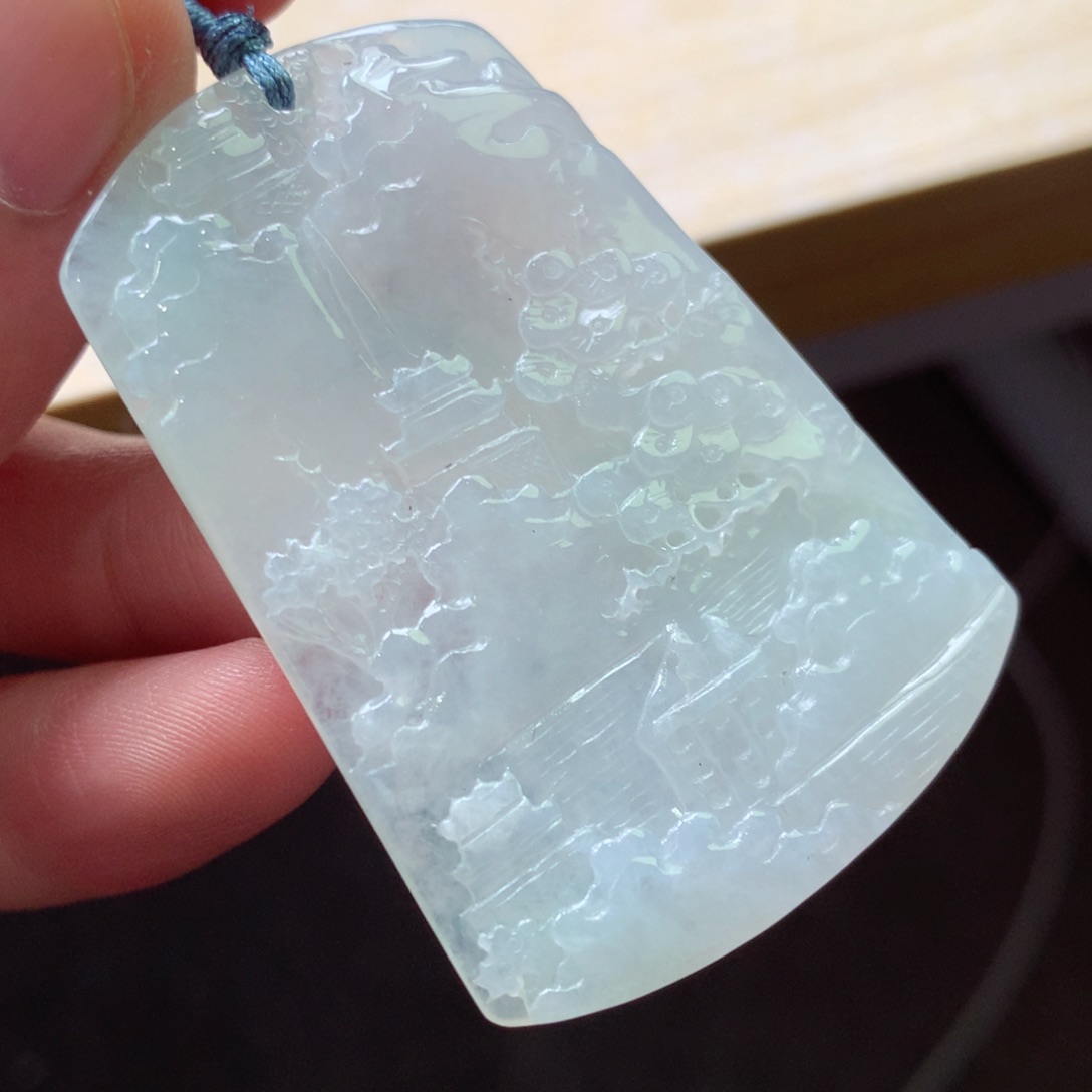 翡翠颈饰未镶嵌吊坠