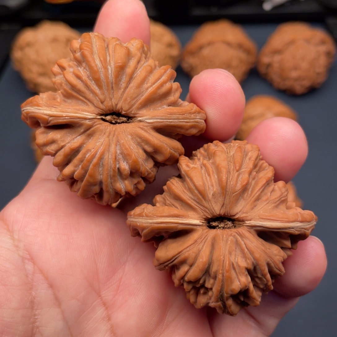 文玩核桃把件全品无修46白茬四座楼