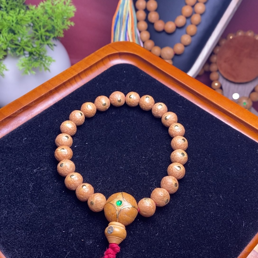 ****”凤眼菩提手串10.5定制