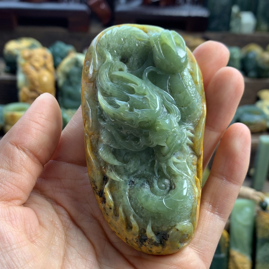 岫岩河磨玉（透闪石质玉）手把未镶嵌老*