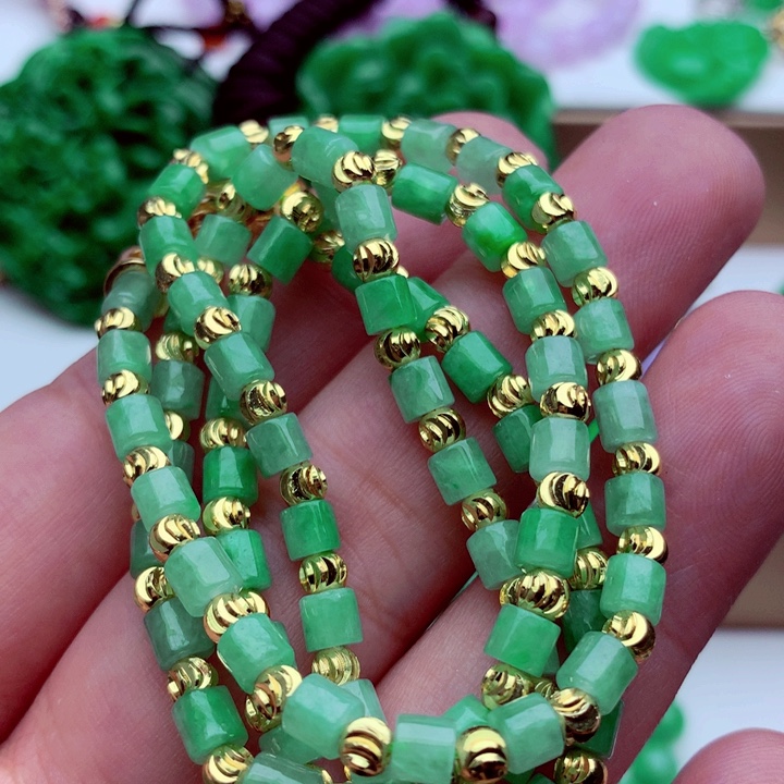 翡翠未镶嵌毛衣链