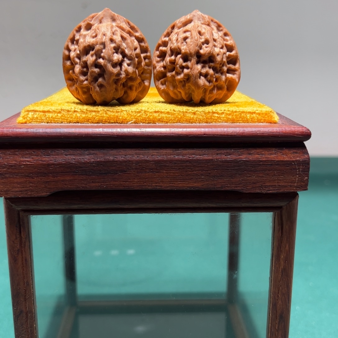 此***。文玩核桃把件蓟县佛肚 38尺