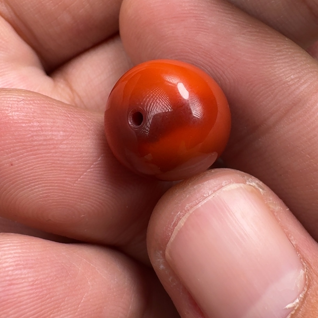 南红玛瑙双色老型单珠14mm未镶嵌谭**水