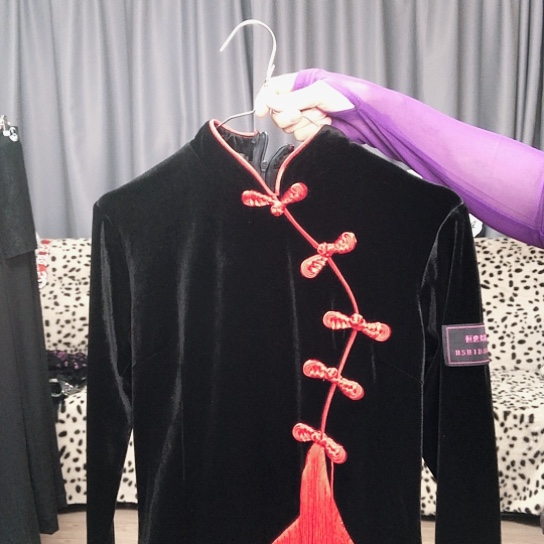 丝绒流苏盘扣上衣l