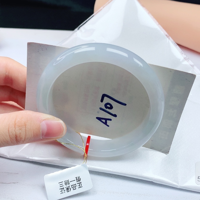 【闪购商品】翡翠手镯未镶嵌天然缅甸a货手镯55+