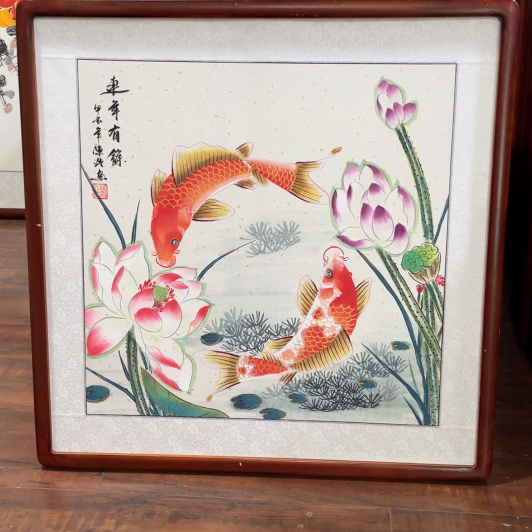 国画手绘带框尺寸63*63厘米