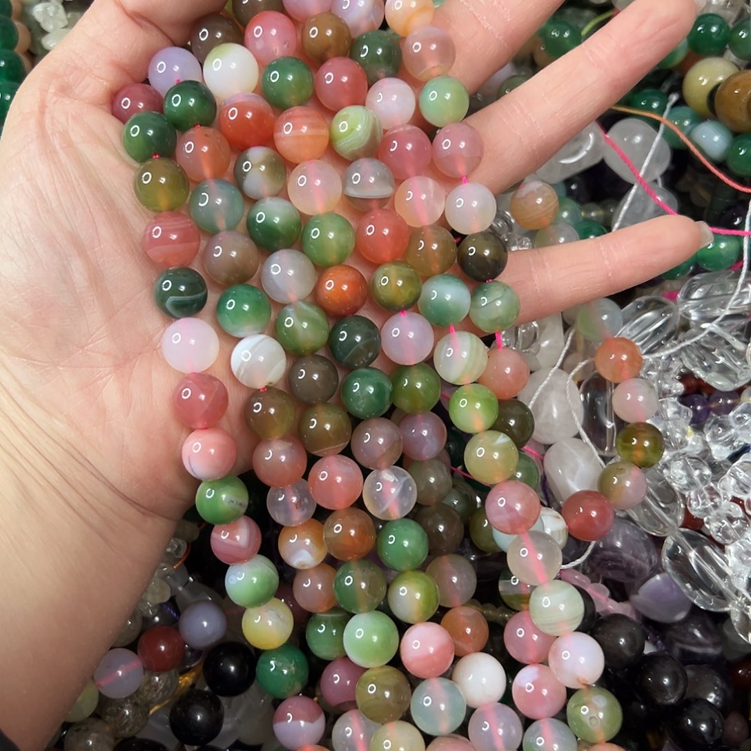 玛瑙/玉髓未镶嵌珠宝半成品，卡10盐源玛瑙一条