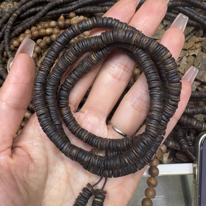 沉香手串母树沉水一条