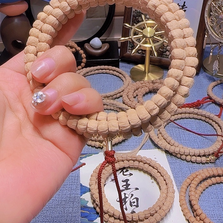 虎***林吊坠柏香籽/百香籽