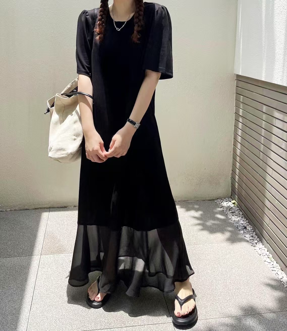 chalan 新款休闲气质款纯棉美背拼纱黑连衣裙H25C0367