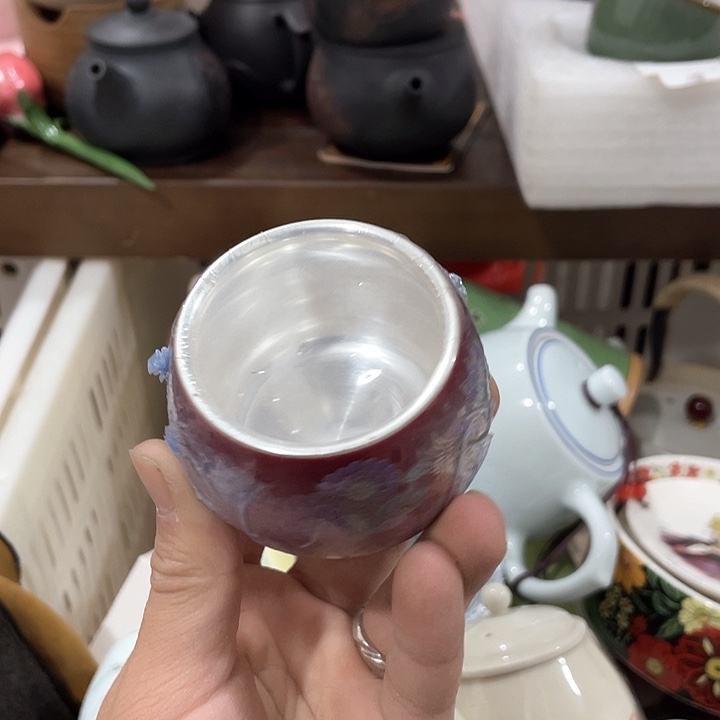陶瓷茶具全部清清完回家过年