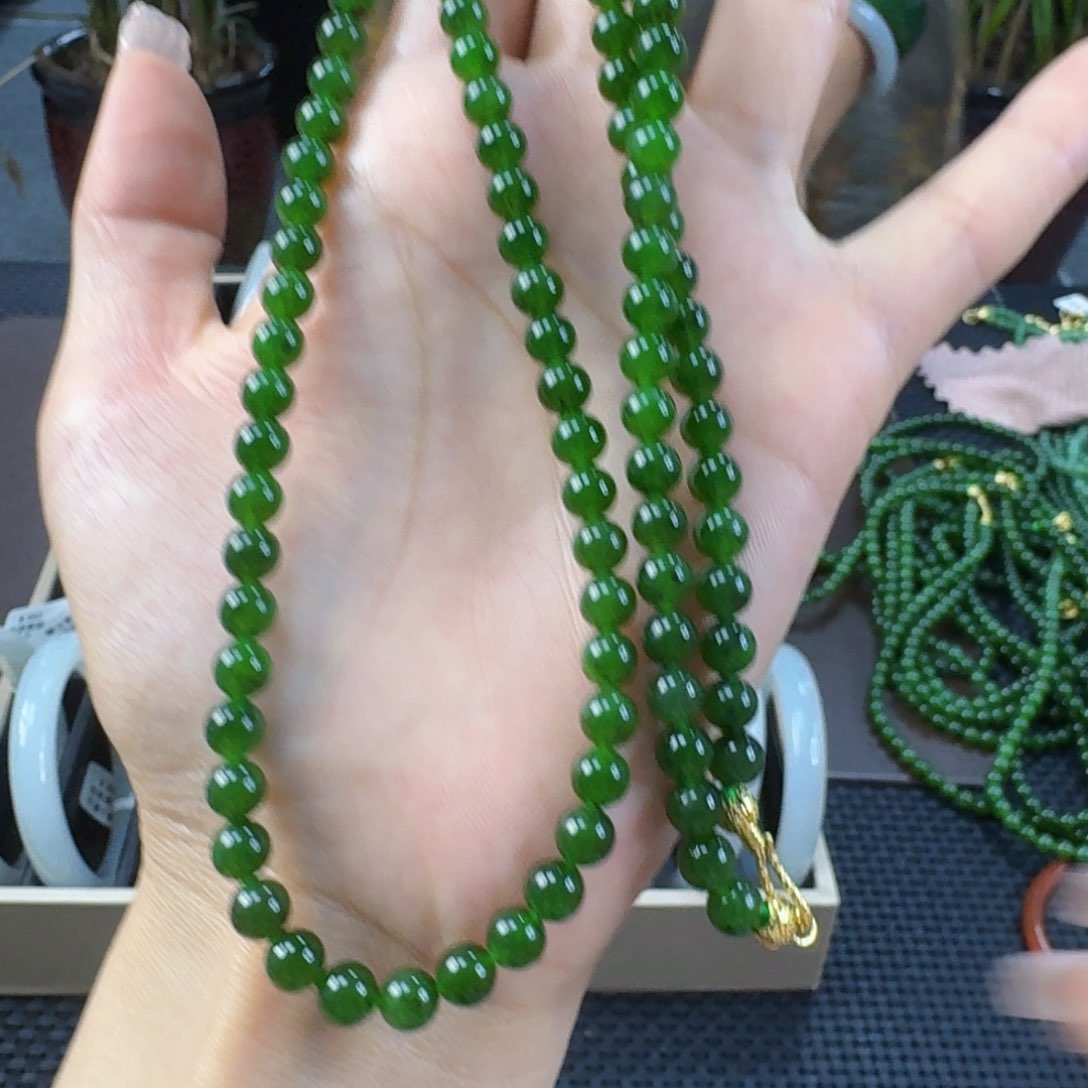 和田玉（碧玉）未镶嵌颈饰卡6