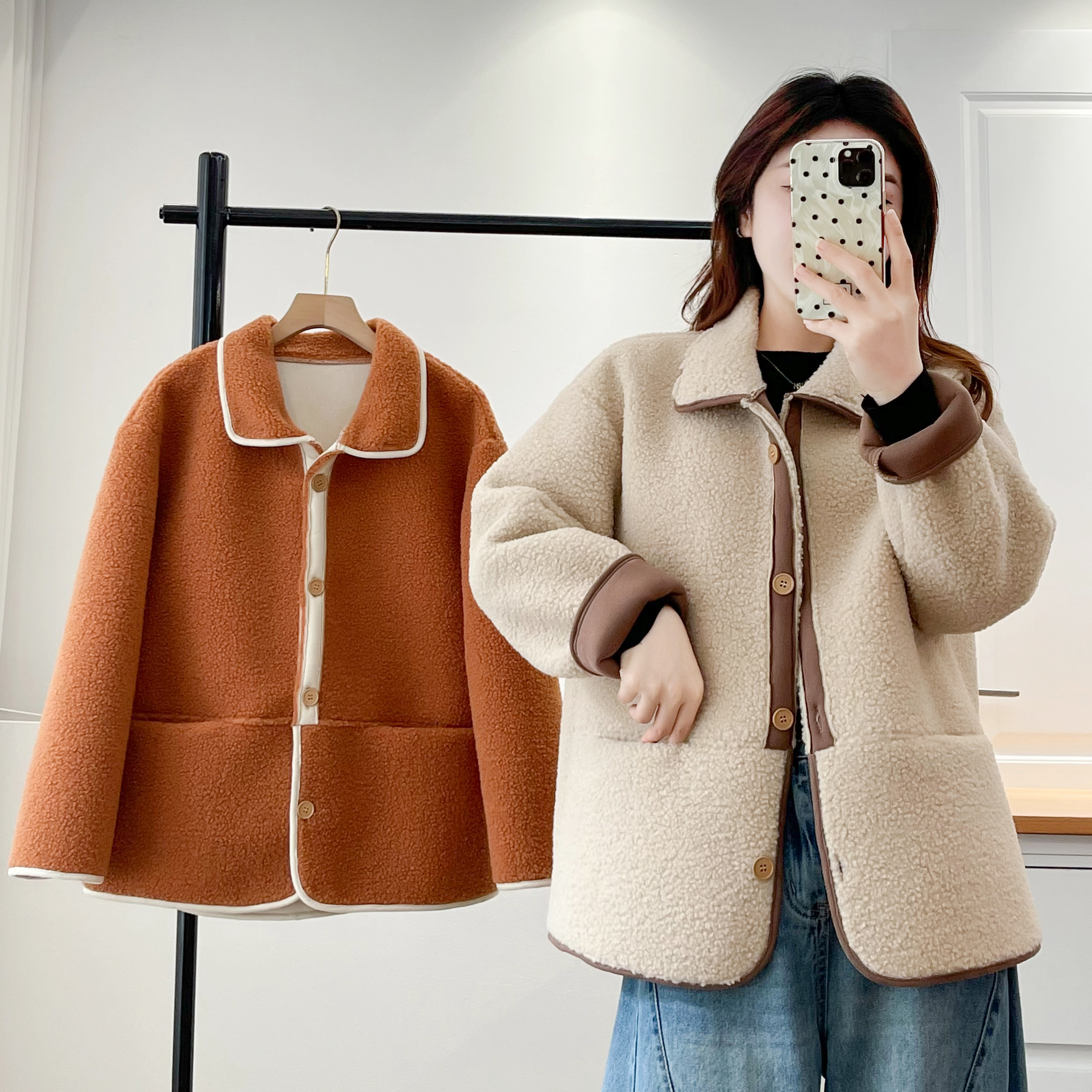 法歌澜秋冬款大码羊羔绒翻领加厚保暖女装外套拼接百搭短款袄子