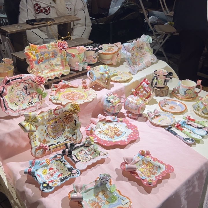 95。          陶瓷