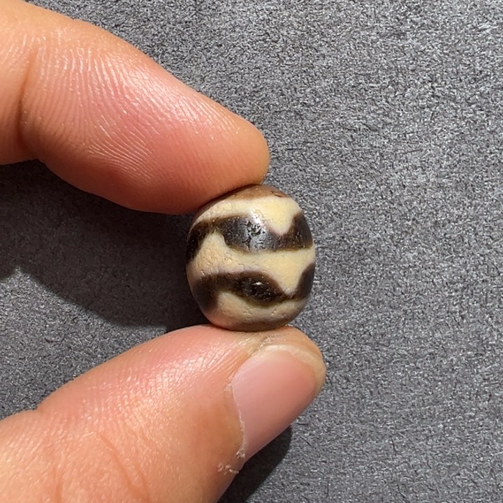 颈饰玛瑙未镶嵌李*上肯现代玛瑙制品