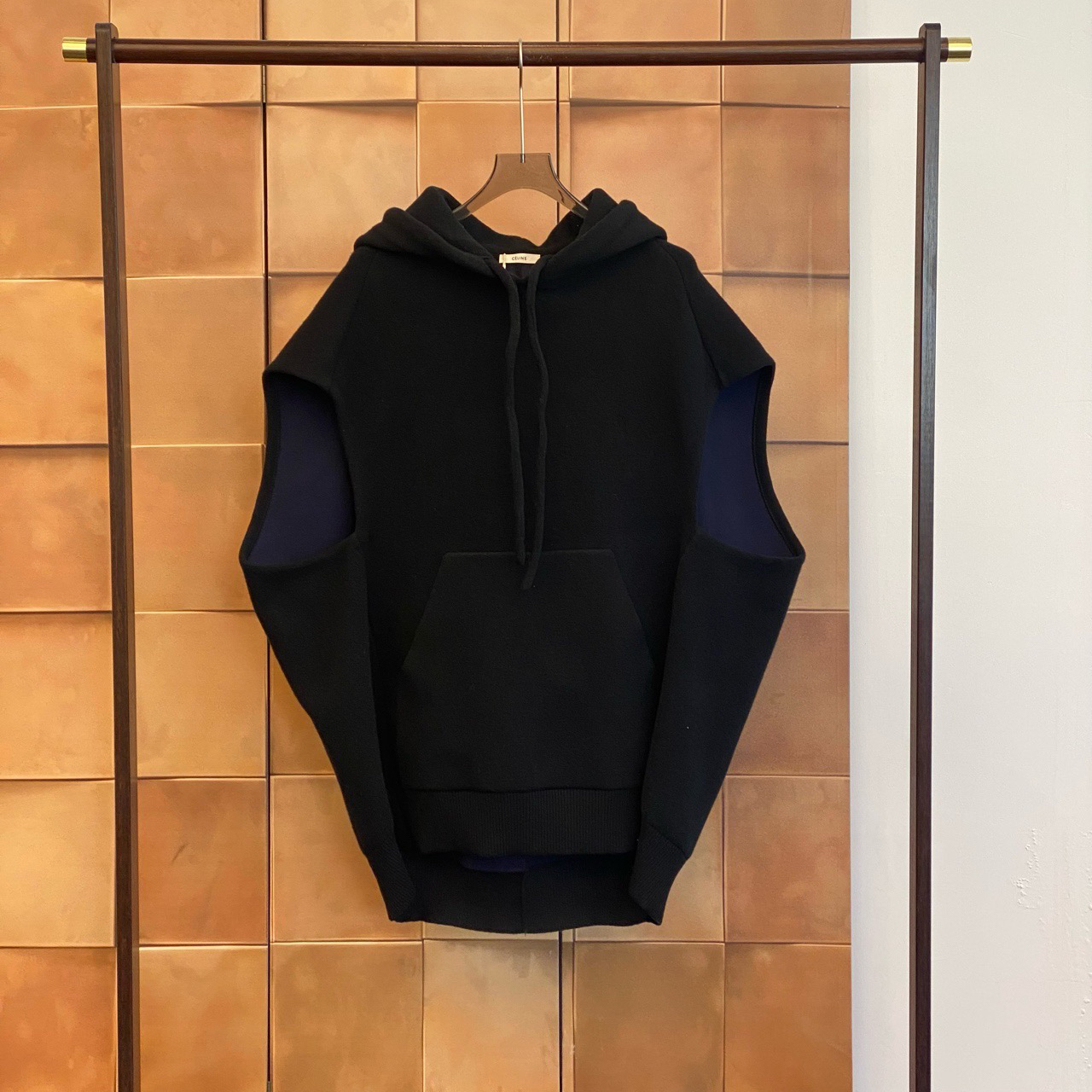 Celine黑色无袖羊毛帽衫/均码/99新无洗标/27888