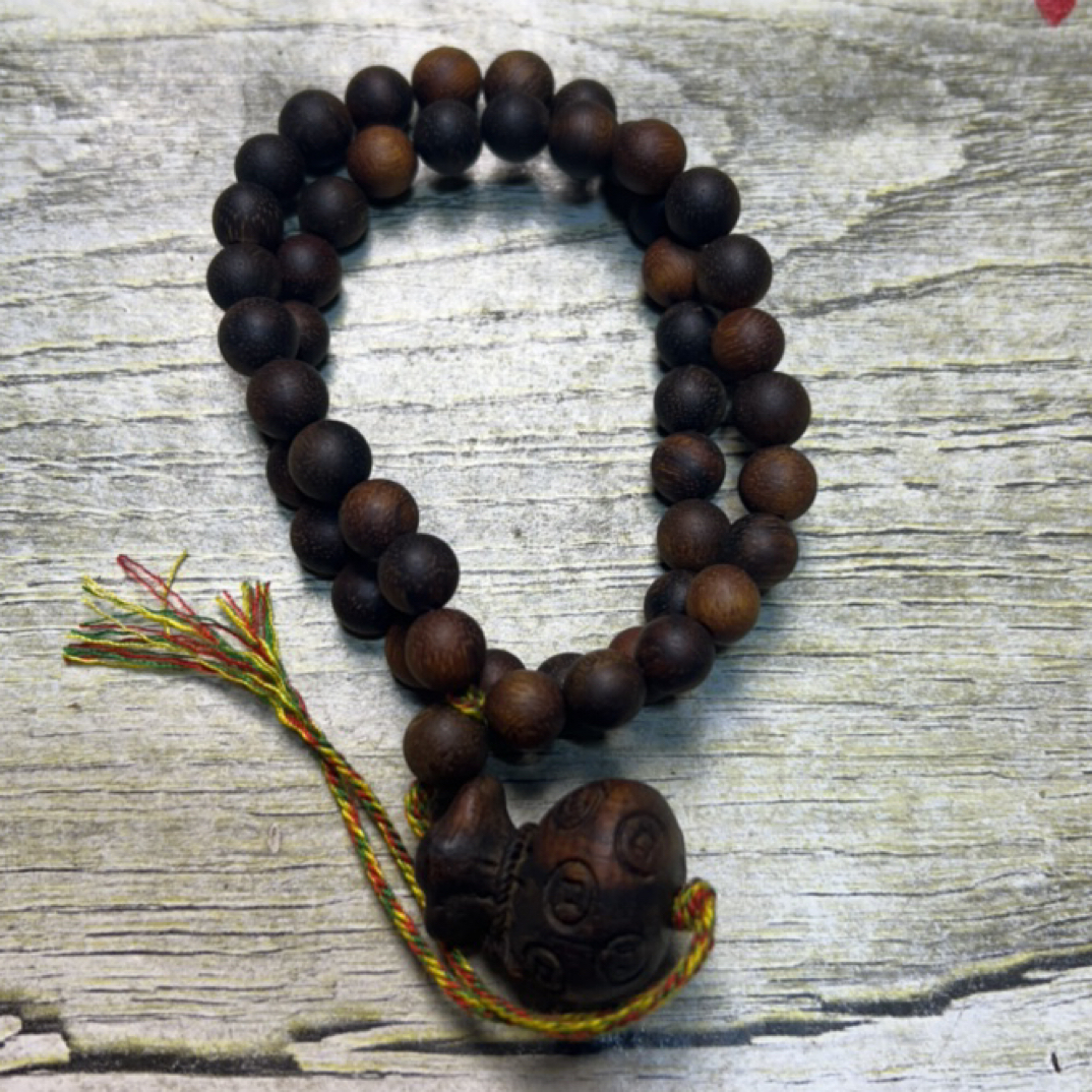 2福来精选文玩沉香木作手串7mm