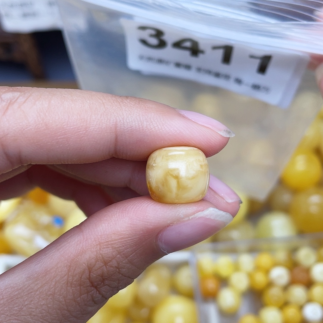 蜜蜡未镶嵌珠宝奇石粉12.1