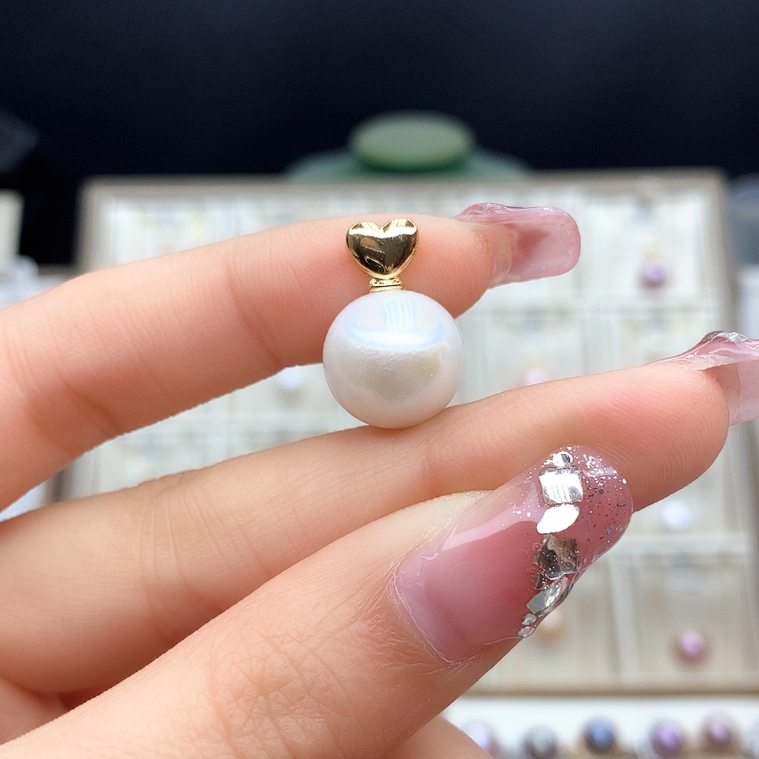 淡水珍珠颈饰合金