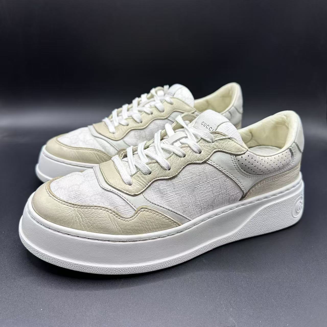 95新 GUCCI/古驰 白奶茶时尚潮流饼干鞋 41码 zy204