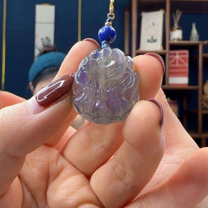 拉长石颈饰未镶嵌果*卿