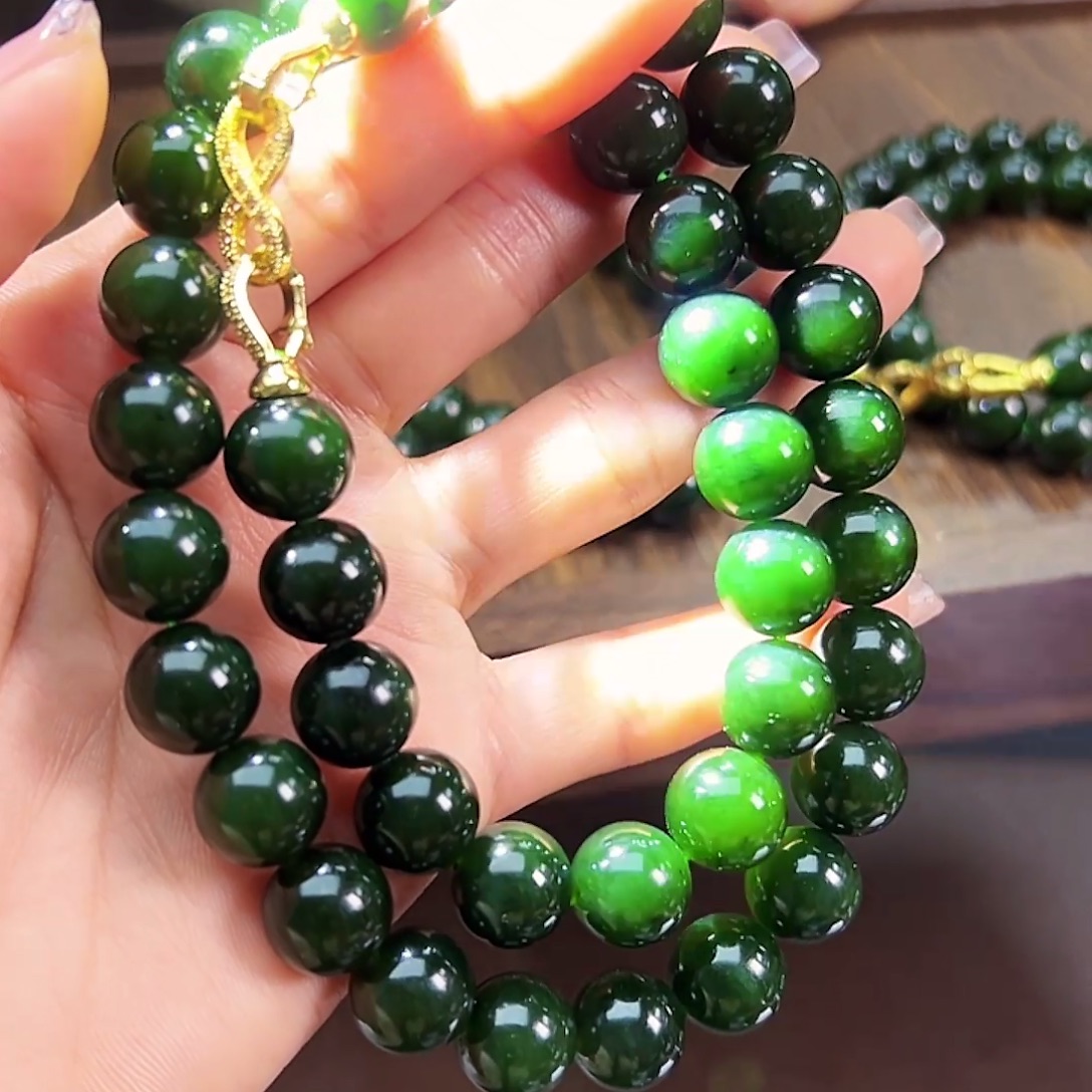 和田玉（碧玉）未镶嵌颈饰卡12