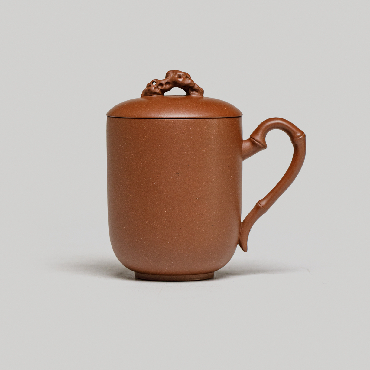 宜兴原矿底槽青精工竹石紫砂办公杯（250CC左右）